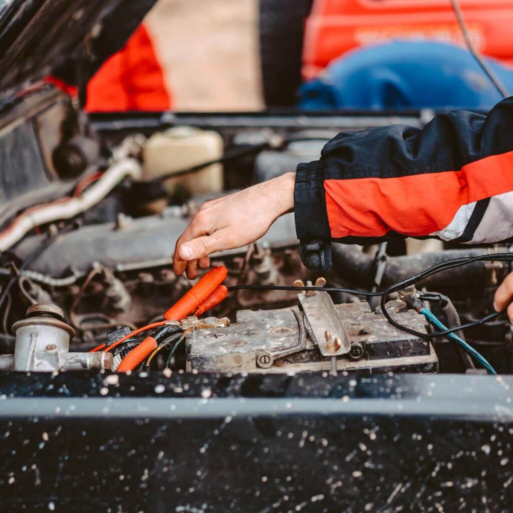 Tu Batería Está Muriendo Consecuencias de una Batería que No Retiene Carga